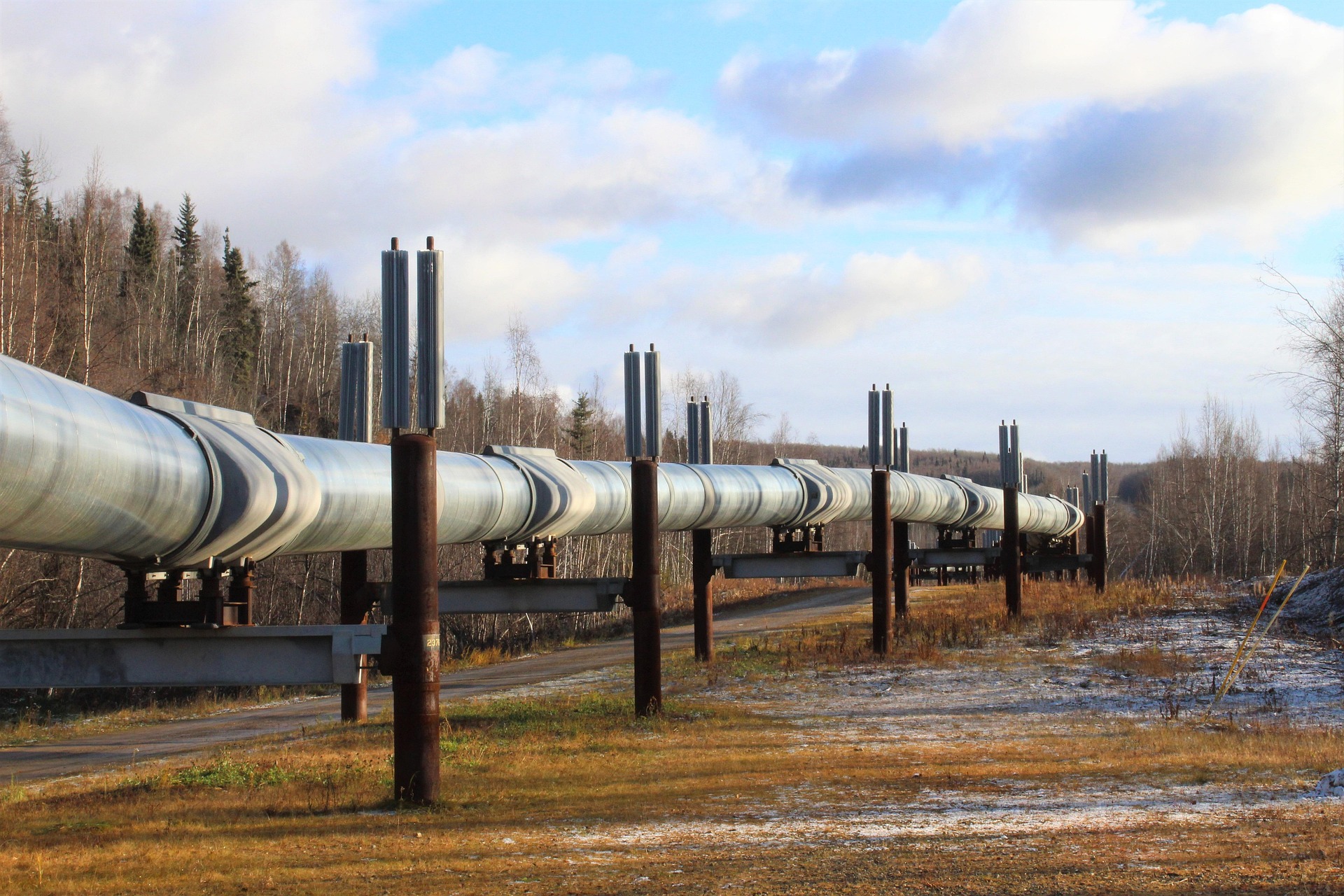 Crude oil pipeline